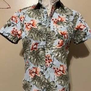 EUC Hawaiian print shirt